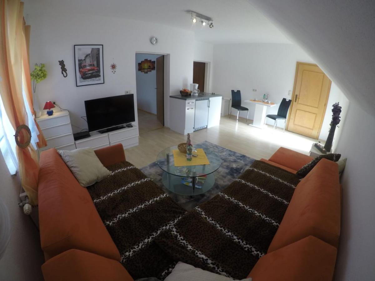 Ferienwohnung Am Sonnenweg Stanz Im Murztal Екстериор снимка